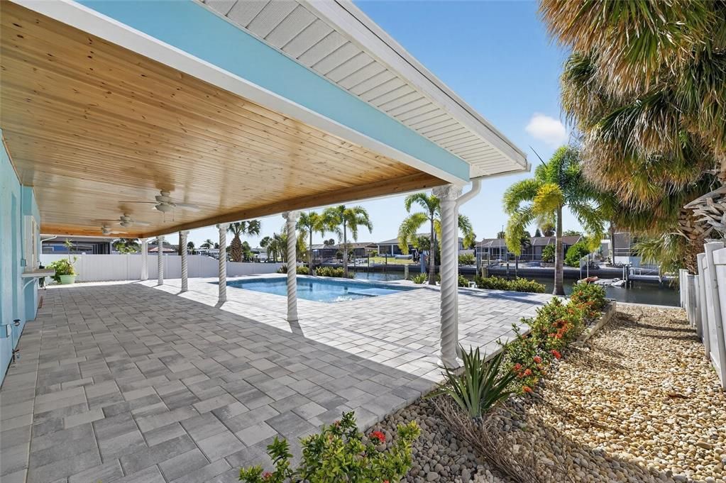 Exterior, Pool, Water