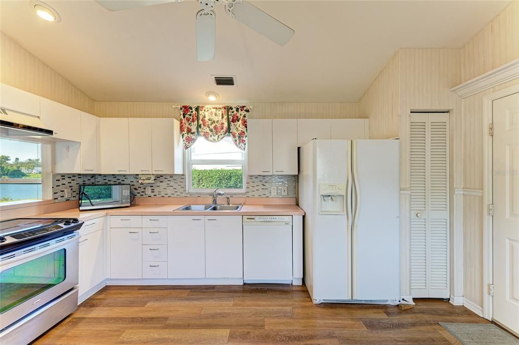 Interior, Kitchen, Recessed Lighting, Wood Texture Flooring