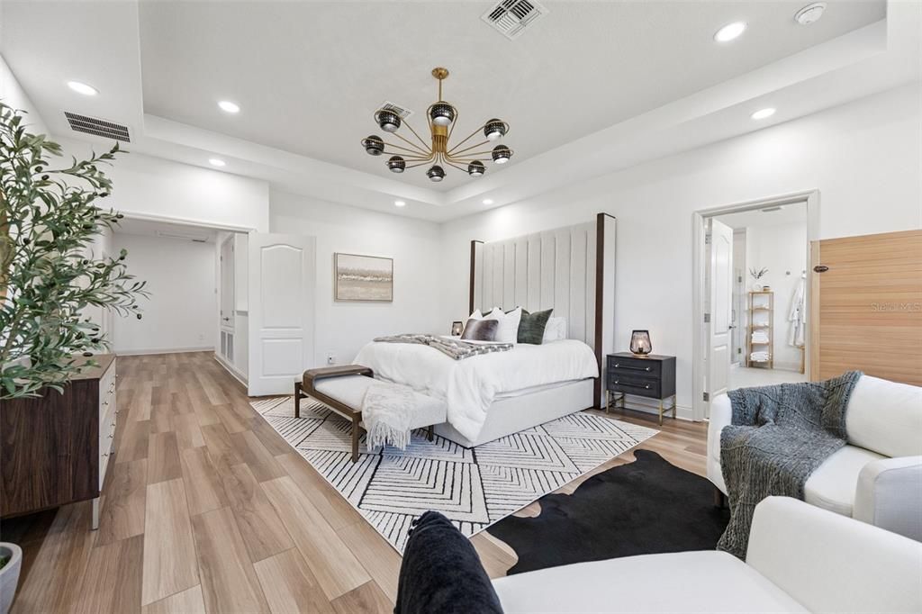 Bedroom, Interior, Pendant Lights, Recessed Lighting, Wood Texture Flooring