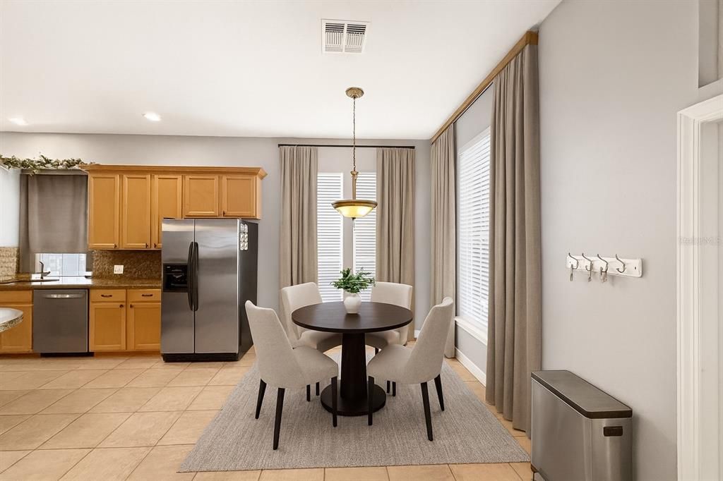 Dining room, Interior, Kitchen, Pendant Lights, Recessed Lighting, Stainless Steel Appliances