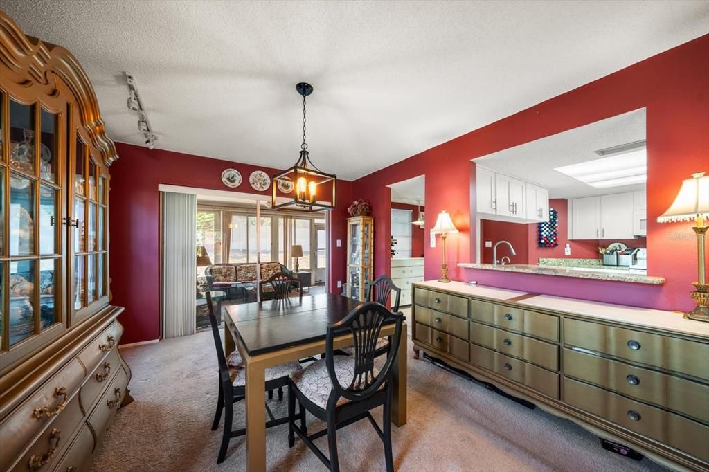 Dining room, Interior, Pendant Lights