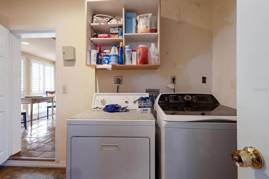 Interior, Utility Closets, Washer