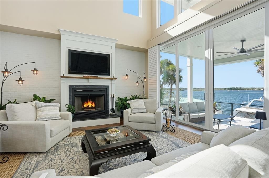 Fireplace, Interior, Living room, Water