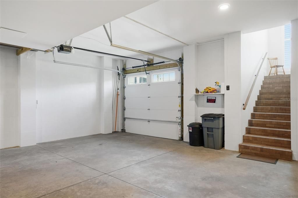 Garage, Interior, Recessed Lighting