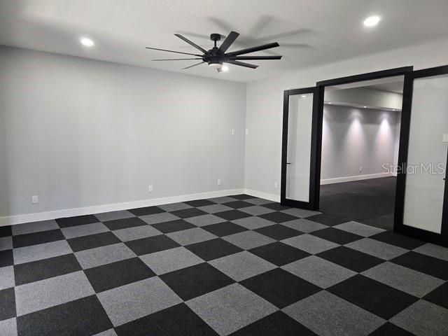 Empty room, Interior, Recessed Lighting