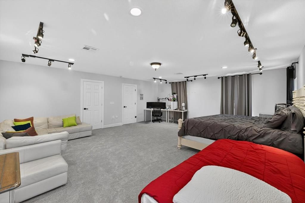 Bedroom, Interior, Recessed Lighting