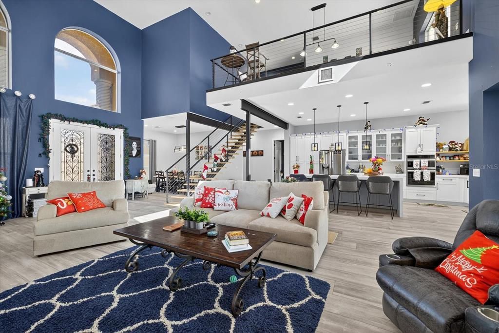 Interior, Kitchen, Living room, Pendant Lights, Recessed Lighting, Wood Texture Flooring