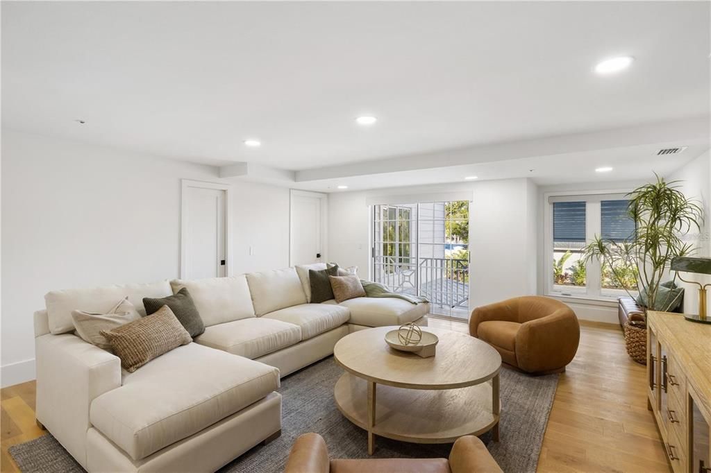 Interior, Living room, Recessed Lighting, Wood Texture Flooring