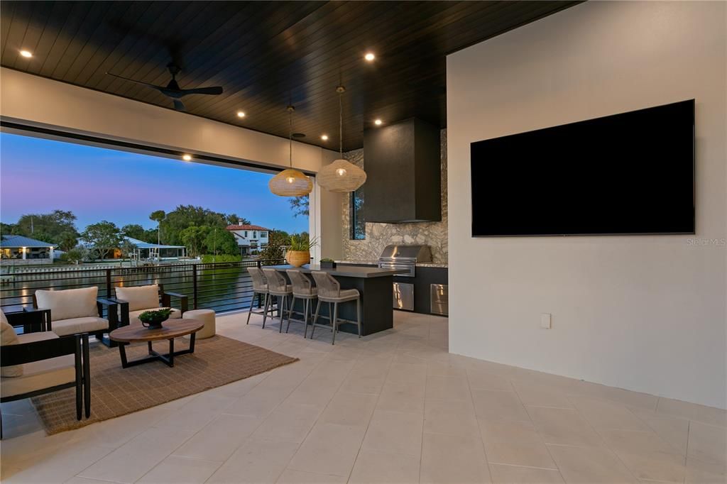 Exterior, Interior, Pendant Lights, Recessed Lighting, Water