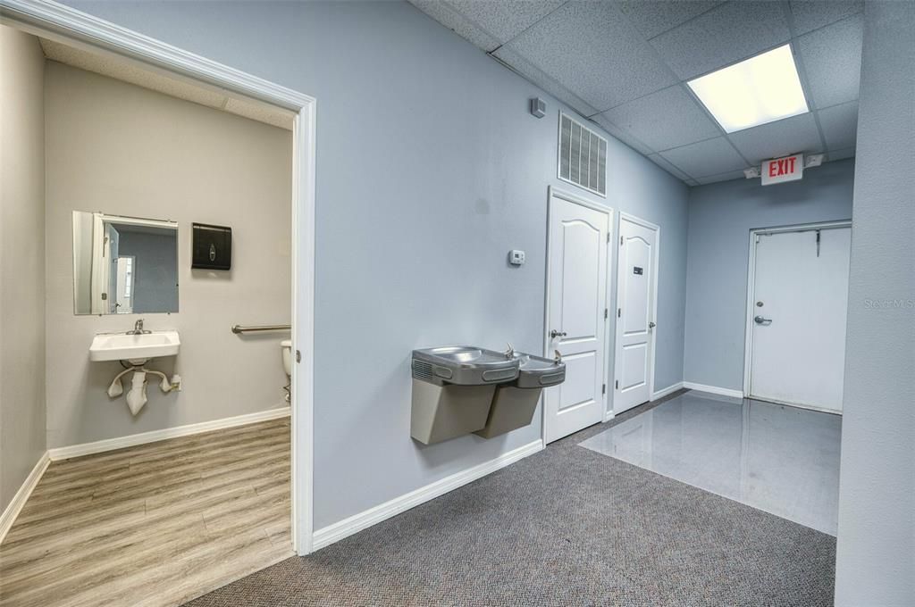 Bathroom, Interior, Recessed Lighting, Wood Texture Flooring