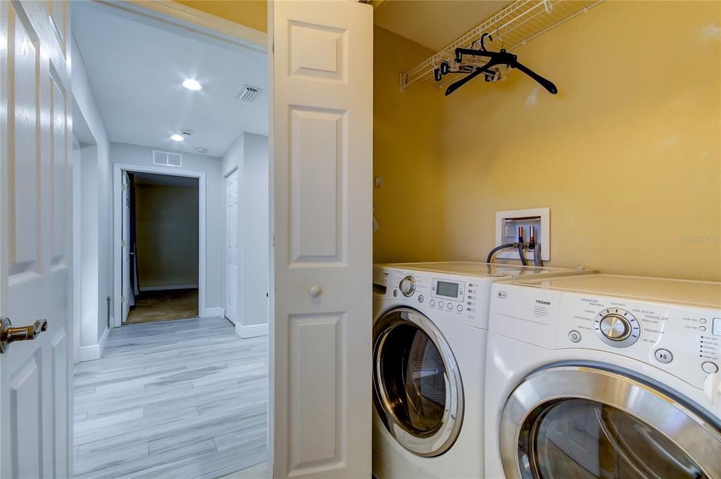 Interior, Recessed Lighting, Utility Closets, Washer, Wood Texture Flooring