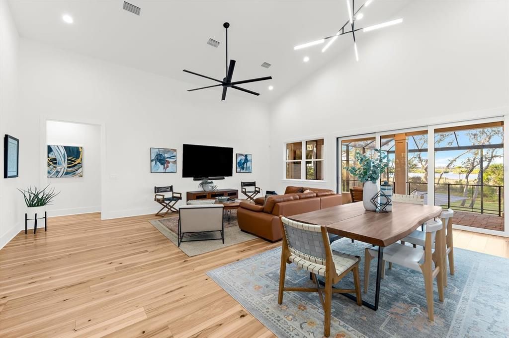 Dining room, Interior, Living room, Pendant Lights, Recessed Lighting, Wood Texture Flooring