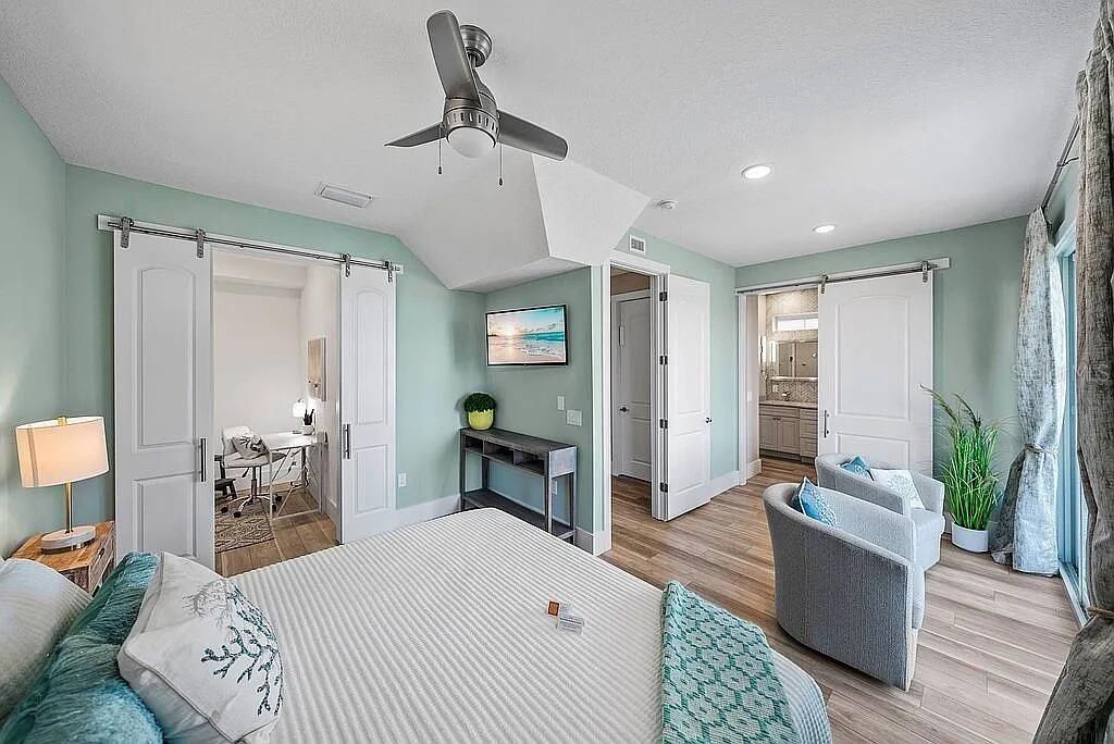 Bedroom, Interior, Recessed Lighting, Wood Texture Flooring