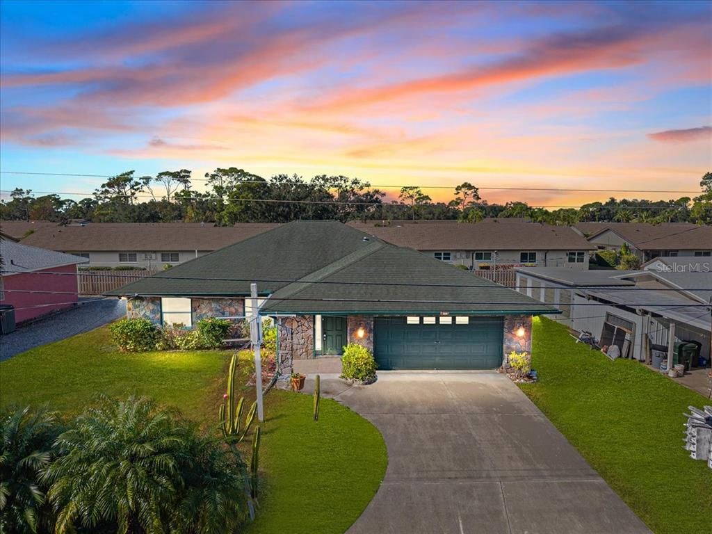 Attached, Backyard, Exterior, Facade, Ranch