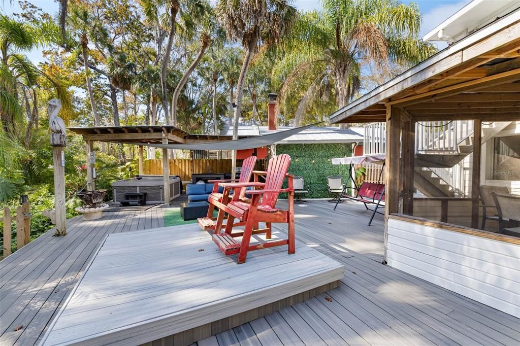 Backyard, Exterior, Hot Tub