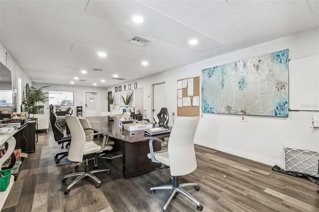 Home Office, Interior, Recessed Lighting, Wood Texture Flooring