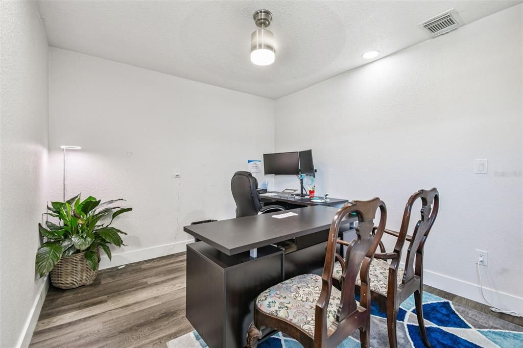 Home Office, Interior, Recessed Lighting, Wood Texture Flooring