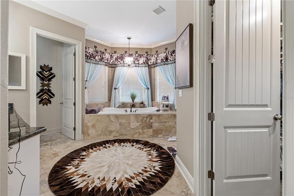 Bathroom, Interior, Pendant Lights