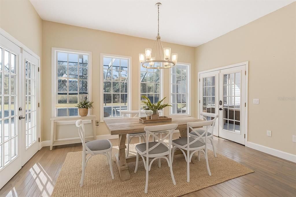 Chandelier, Dining room, Interior, Pendant Lights, Wood Texture Flooring