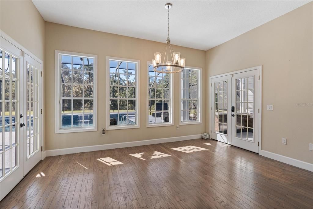 Chandelier, Empty room, Interior, Pendant Lights, Wood Texture Flooring