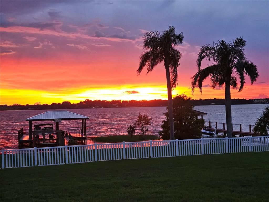 Exterior, Pool, Water