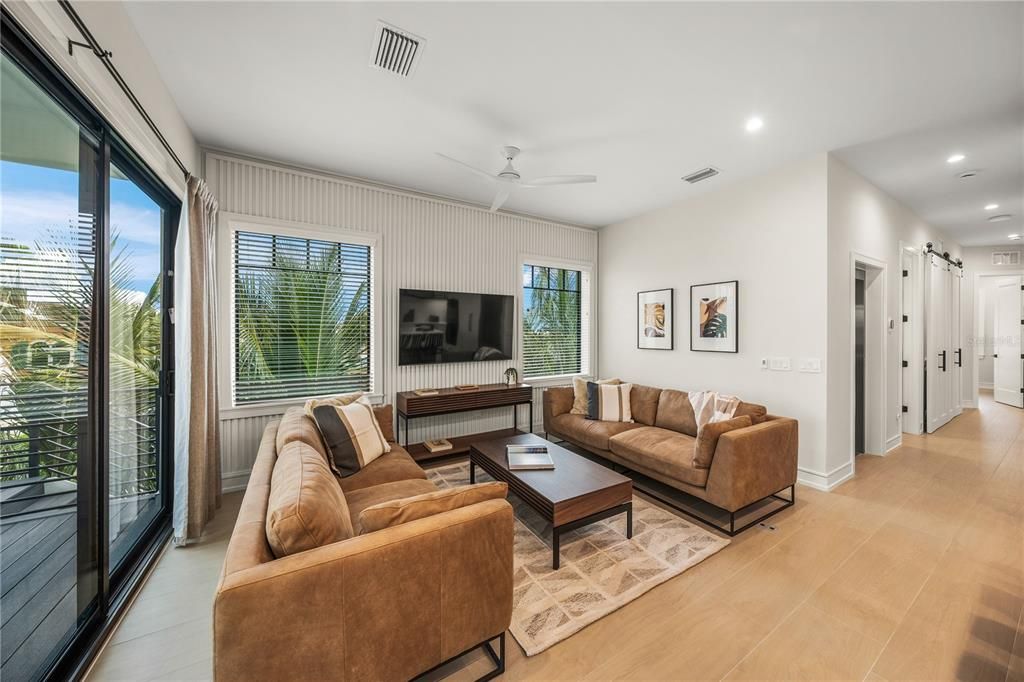 Interior, Living room, Recessed Lighting, Wood Texture Flooring