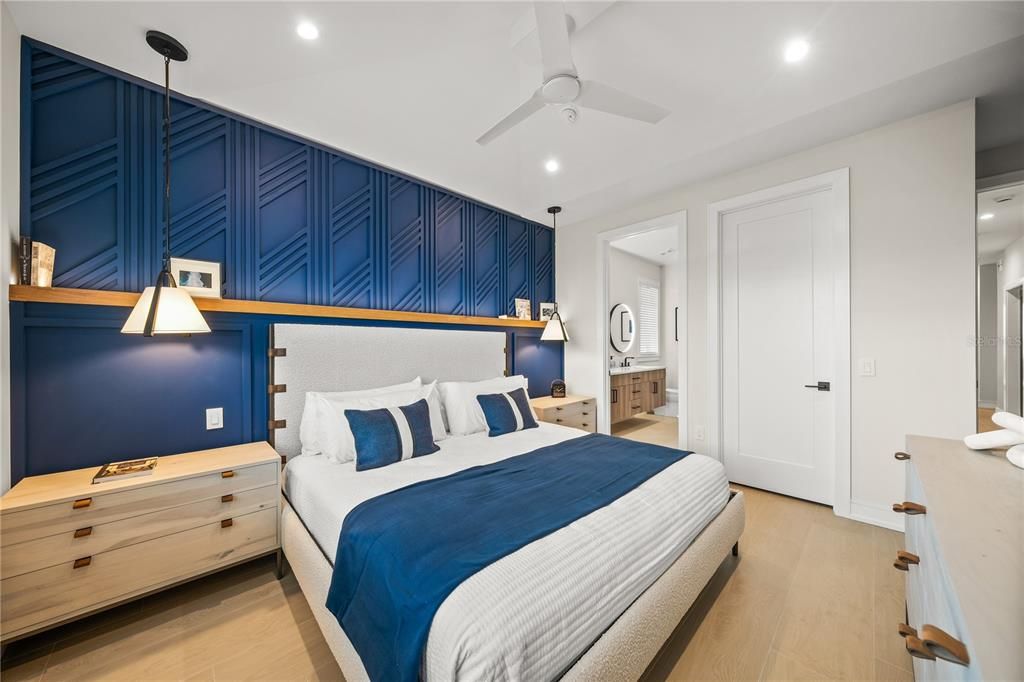 Bedroom, Interior, Pendant Lights, Recessed Lighting, Wood Texture Flooring