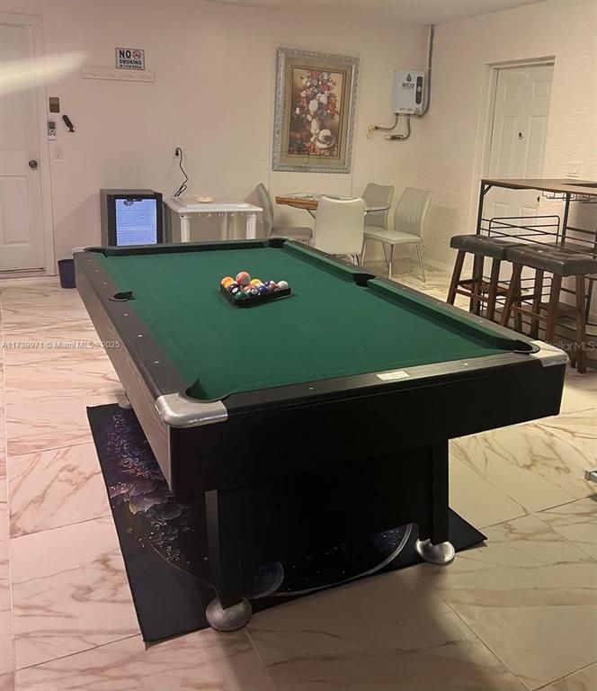 Billiard Table, Game Room, Interior, Marble