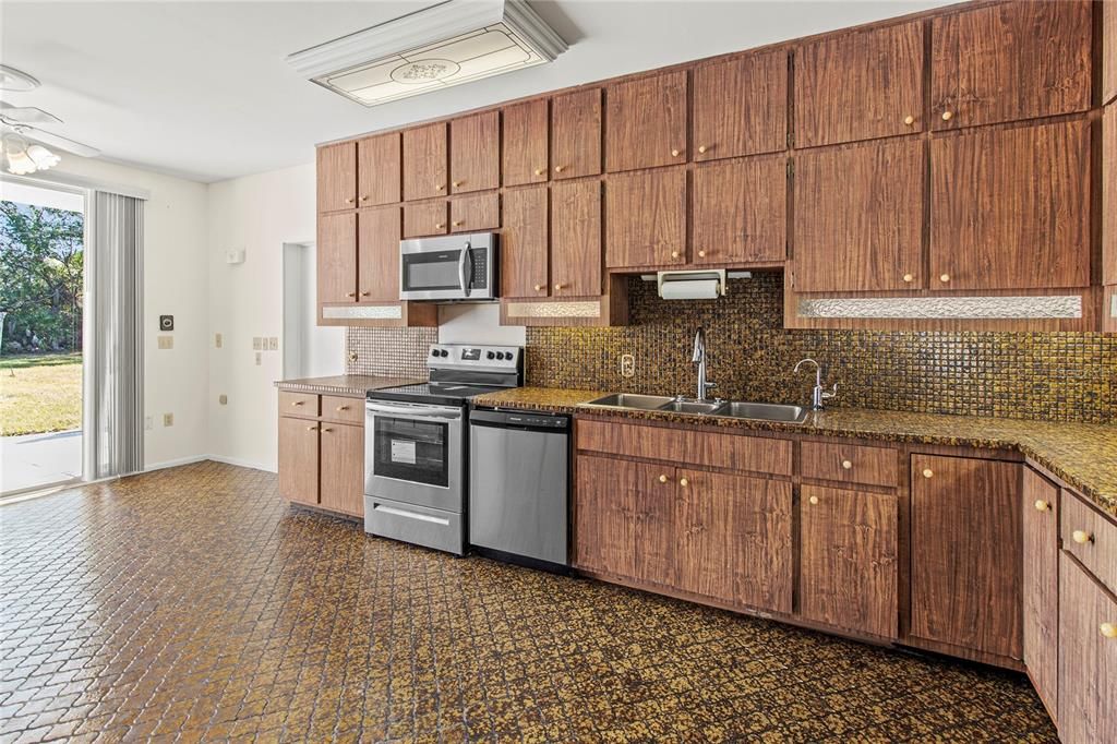 Interior, Kitchen, Stainless Steel Appliances
