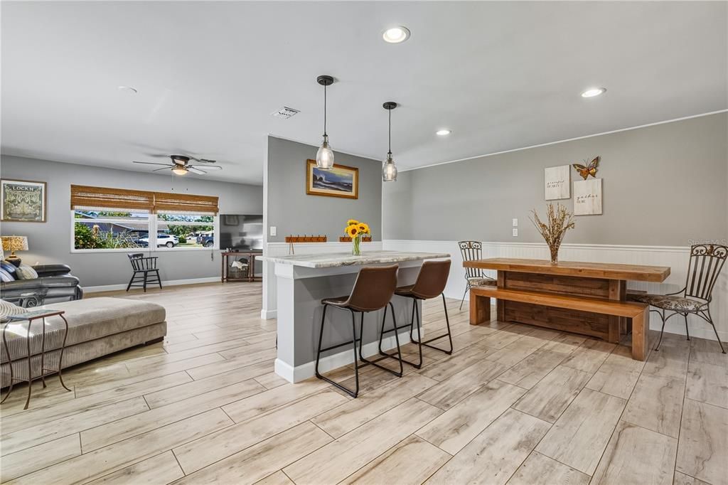 Dining room, Interior, Kitchen, Pendant Lights, Recessed Lighting, Wood Texture Flooring