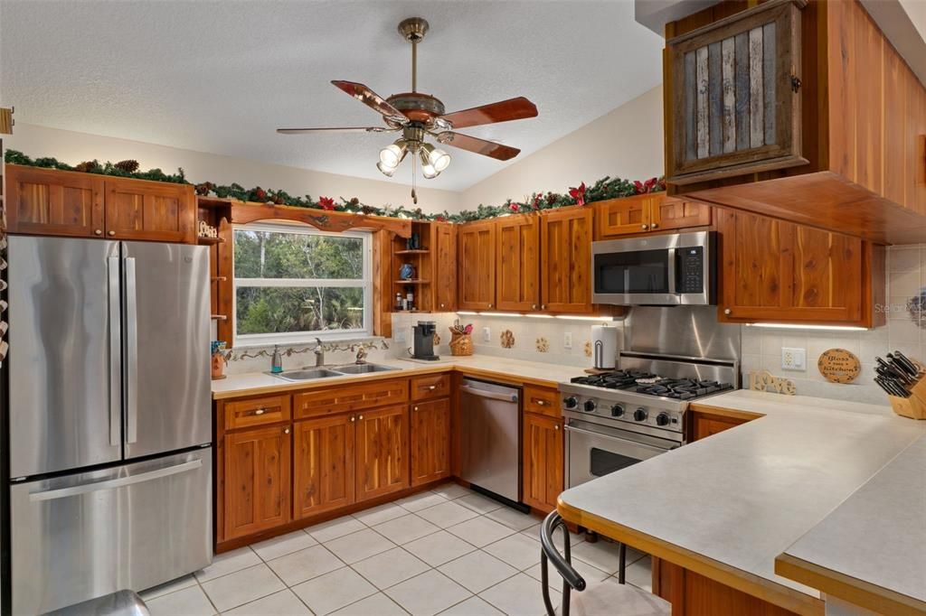 Interior, Kitchen, Stainless Steel Appliances