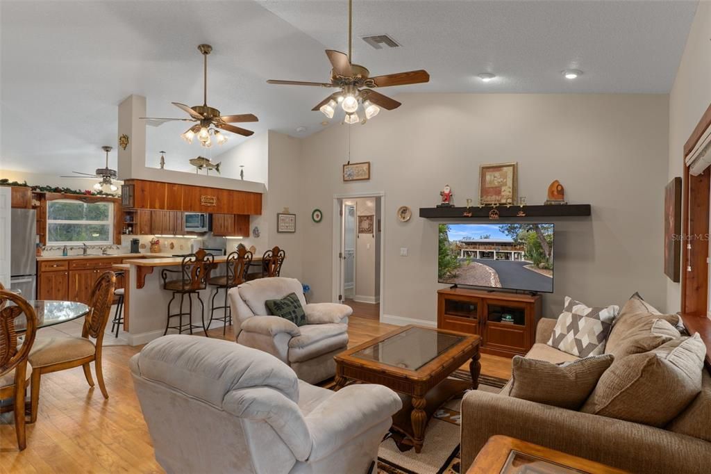 Interior, Kitchen, Living room, Recessed Lighting, Wood Texture Flooring