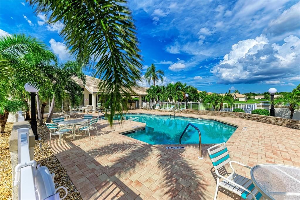 Exterior, Pool, Water