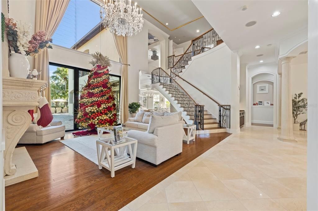 Chandelier, Interior, Living room, Recessed Lighting, Wood Texture Flooring