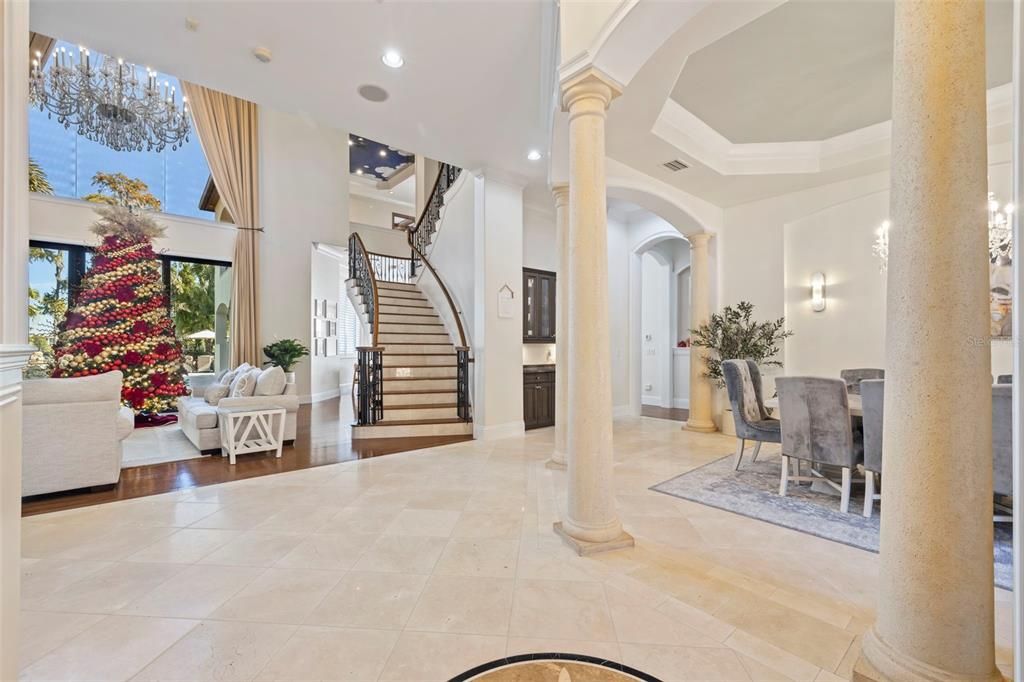 Chandelier, Dining room, Interior, Living room, Recessed Lighting, Wood Texture Flooring