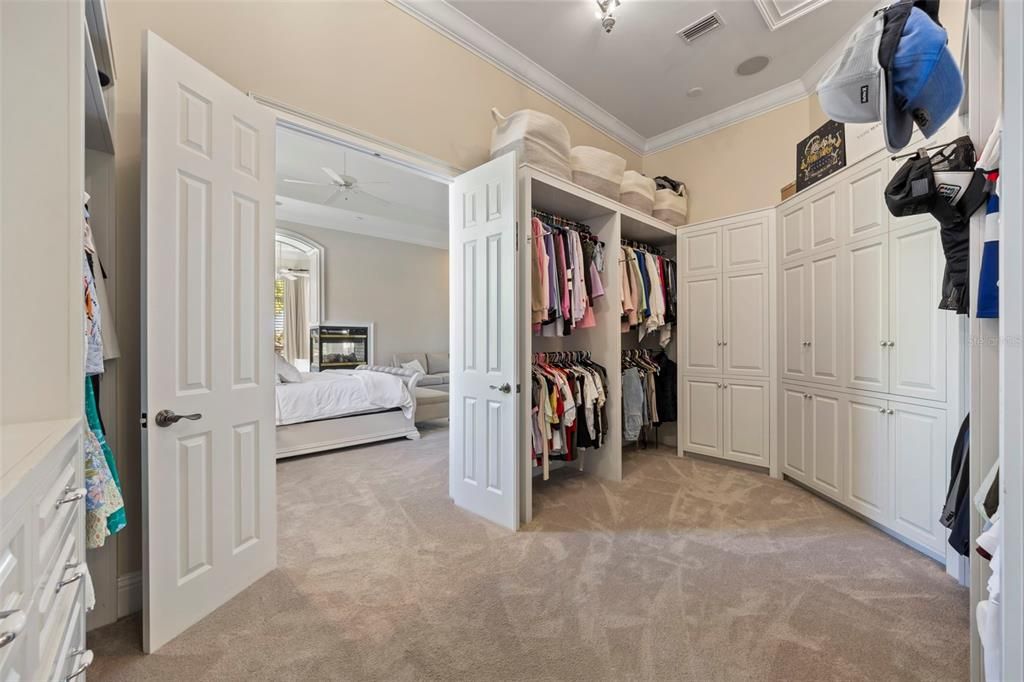 Bedroom, Interior, Walk-in Closets