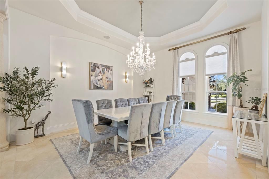 Chandelier, Dining room, Interior