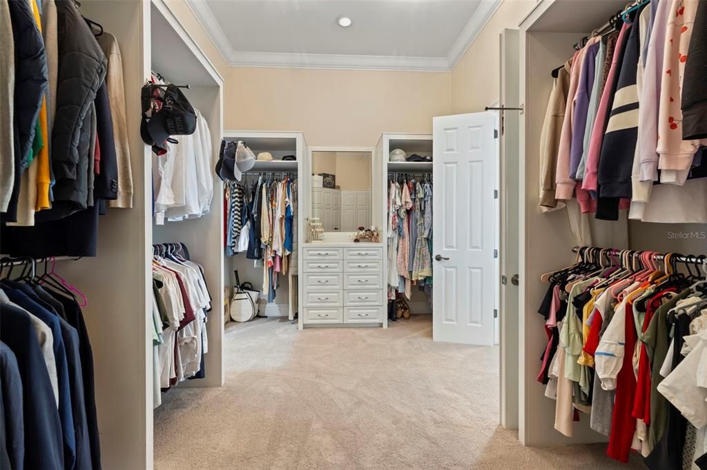 Interior, Recessed Lighting, Walk-in Closets