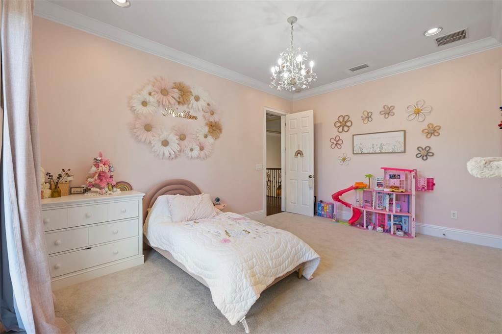 Bedroom, Chandelier, Interior, Recessed Lighting