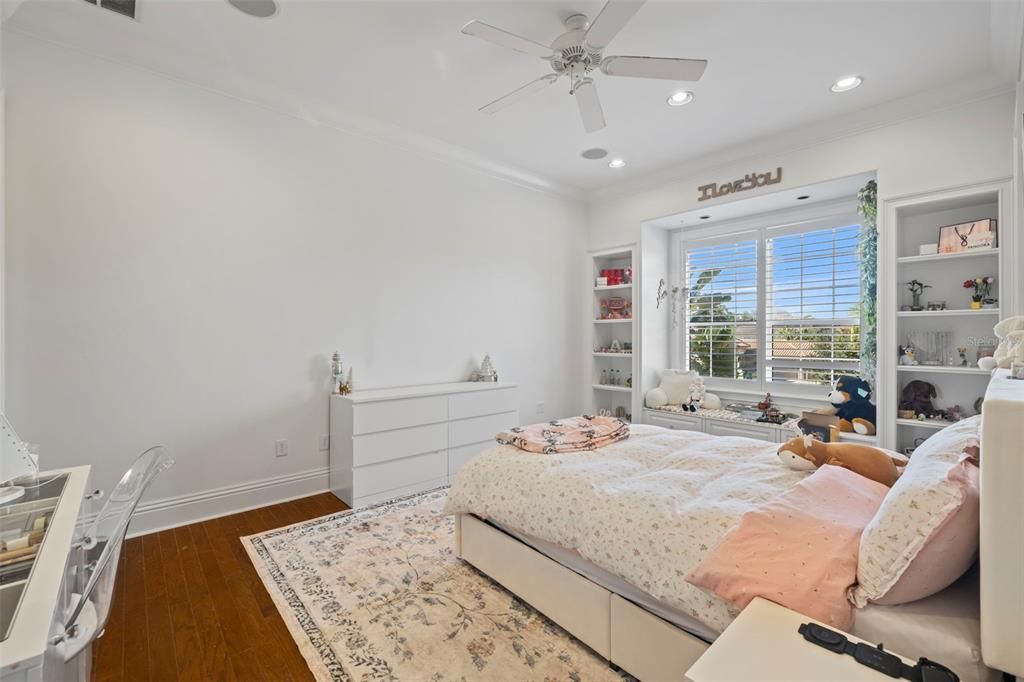 Bedroom, Home Office, Interior, Recessed Lighting, Wood Texture Flooring