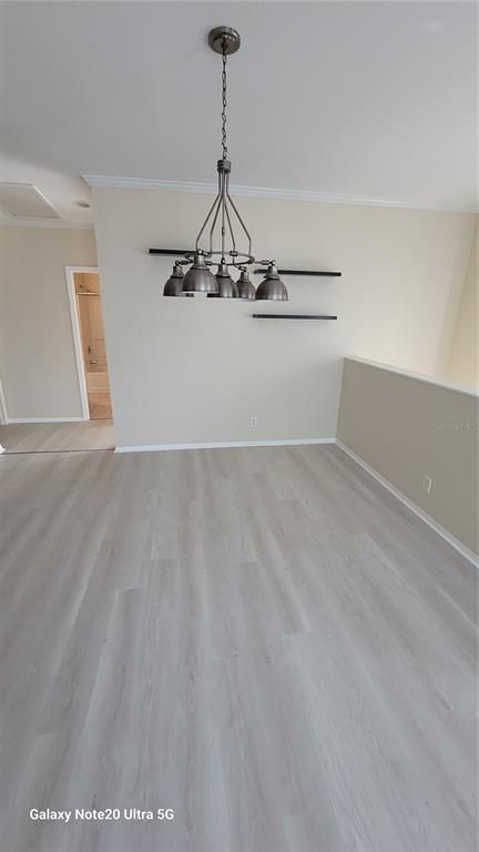 Chandelier, Empty room, Interior, Wood Texture Flooring