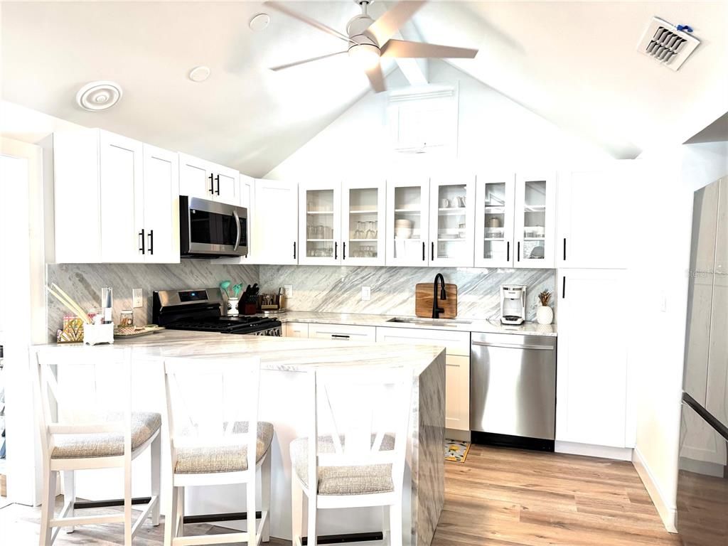 Interior, Kitchen, Recessed Lighting, Wood Texture Flooring