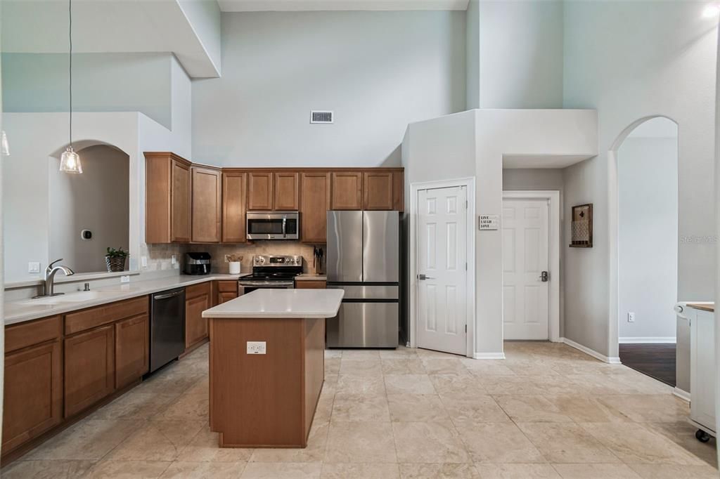 Interior, Kitchen, Pendant Lights, Stainless Steel Appliances