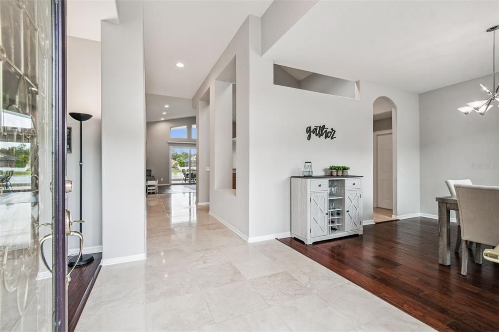 Interior, Recessed Lighting, Wood Texture Flooring