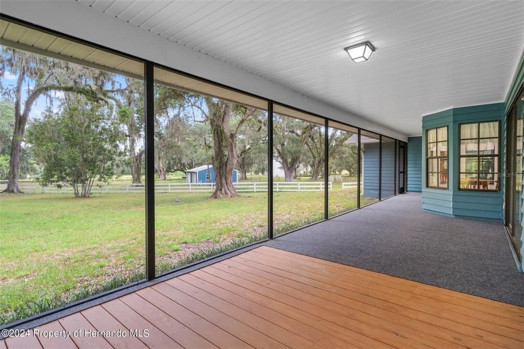 Interior, Sun Room, Wood Texture Flooring
