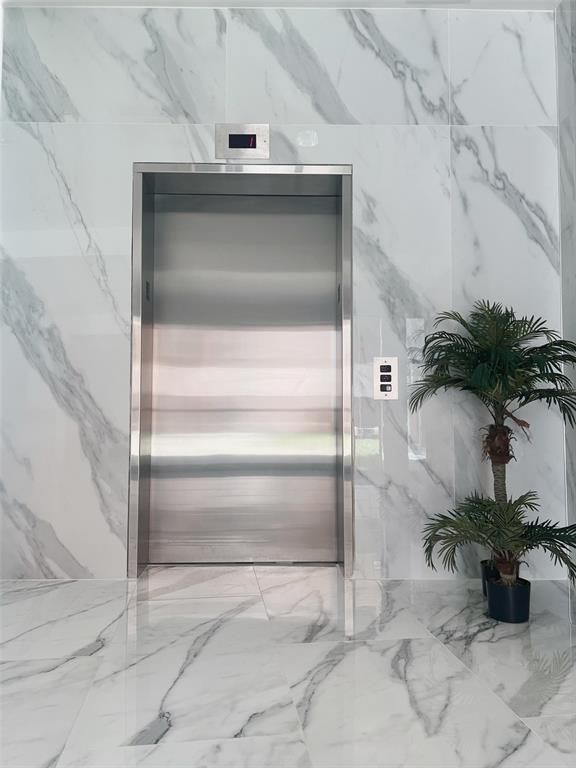 Elevator, Interior, Marble, Marble Walls