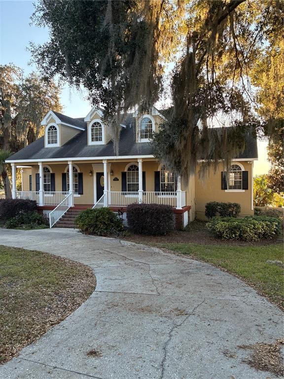 Backyard, Exterior, Facade, Cape Cod