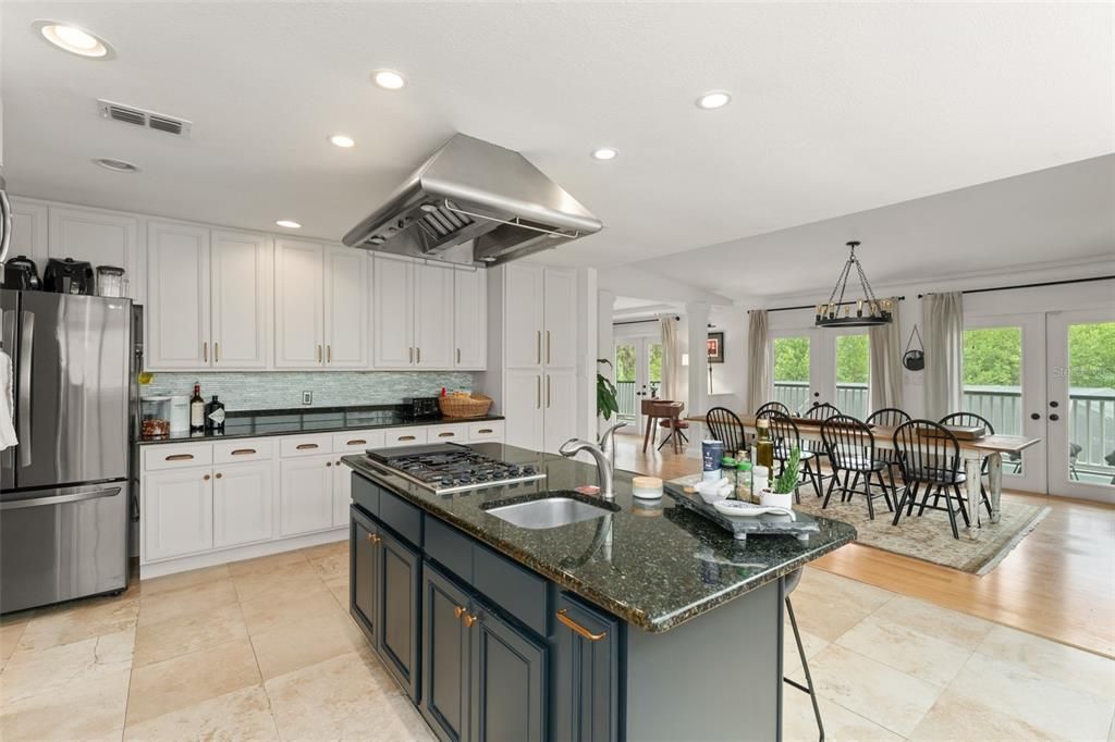 Dining room, Interior, Kitchen, Pendant Lights, Recessed Lighting, Stainless Steel Appliances