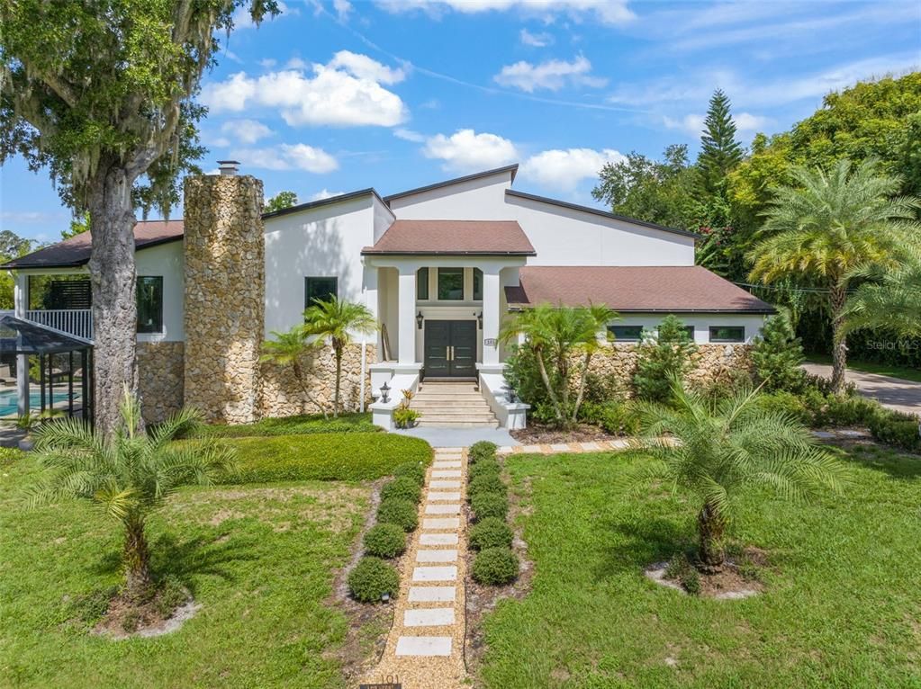 Exterior, Facade, Spanish Mediterranean