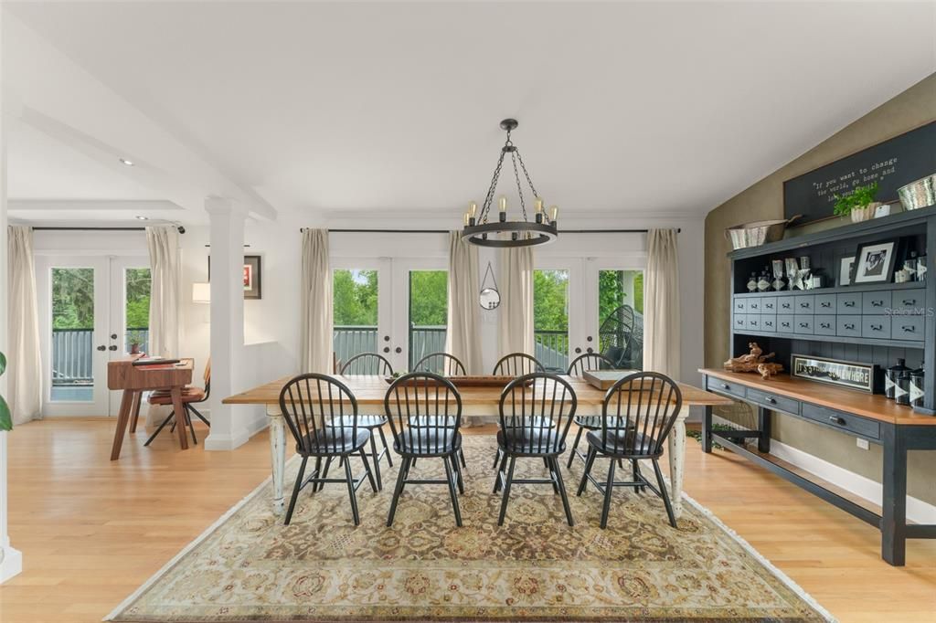 Dining room, Interior, Pendant Lights, Recessed Lighting, Wood Texture Flooring